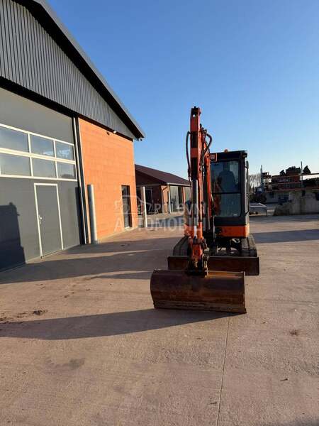 Hitachi 38U