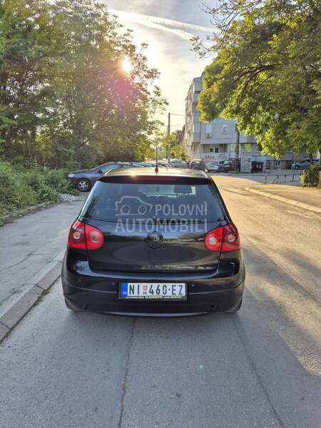 Volkswagen Golf 5 