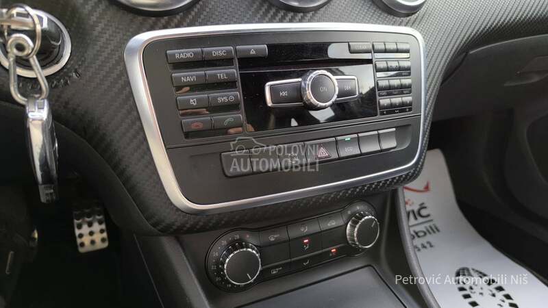 Mercedes Benz A 180 AMG OPTIC/NAV/AUT