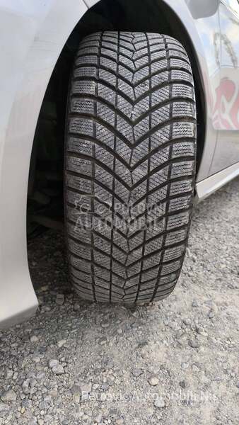 Mercedes Benz A 180 AMG OPTIC/NAV/AUT