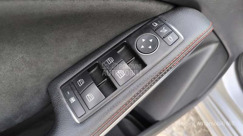 Mercedes Benz A 180 AMG OPTIC/NAV/AUT
