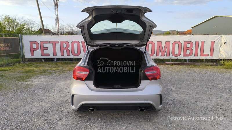 Mercedes Benz A 180 AMG OPTIC/NAV/AUT