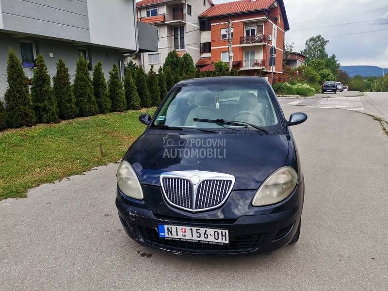 Lancia Ypsilon 1.2
