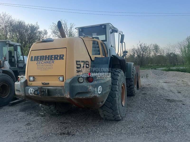 Liebherr L576 2plus2