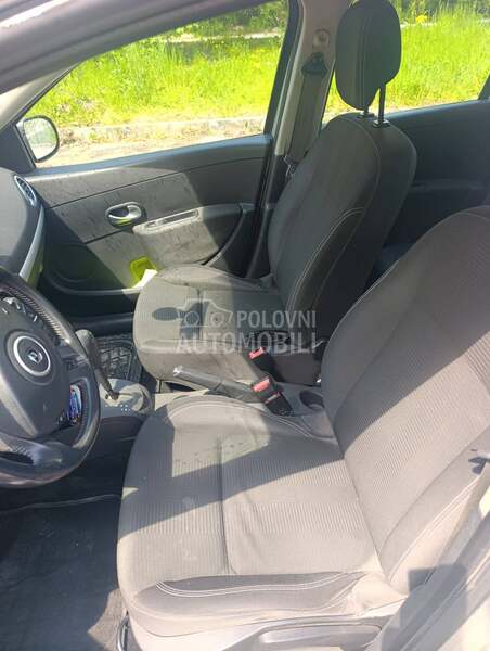 Renault Clio 1.6b