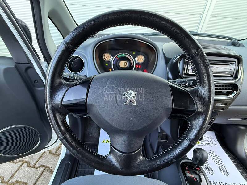 Peugeot iOn ELECTRIQUE ACTIVE