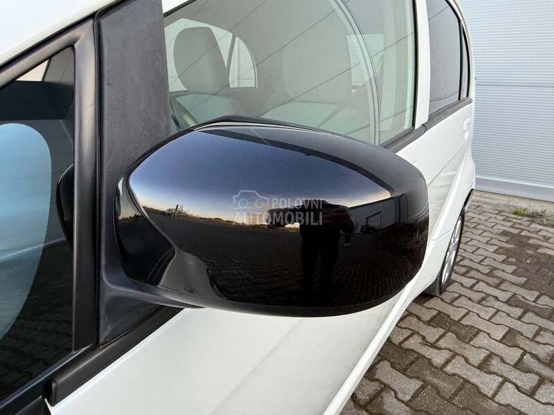 Peugeot iOn ELECTRIQUE ACTIVE