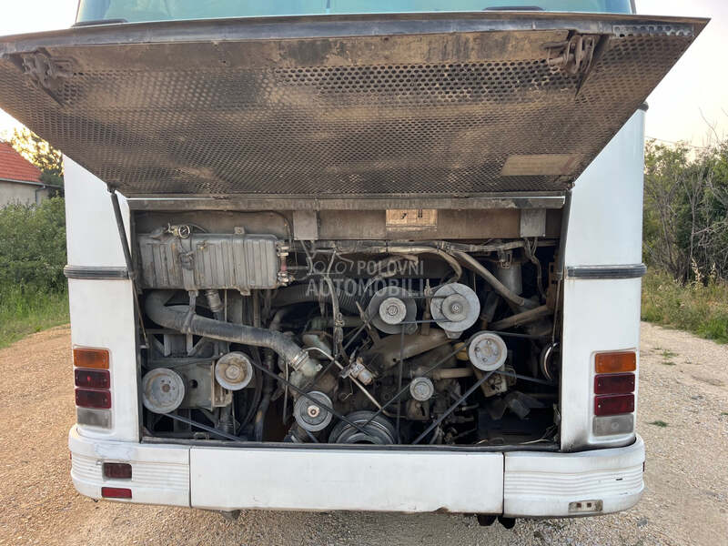 Setra S 215 HD