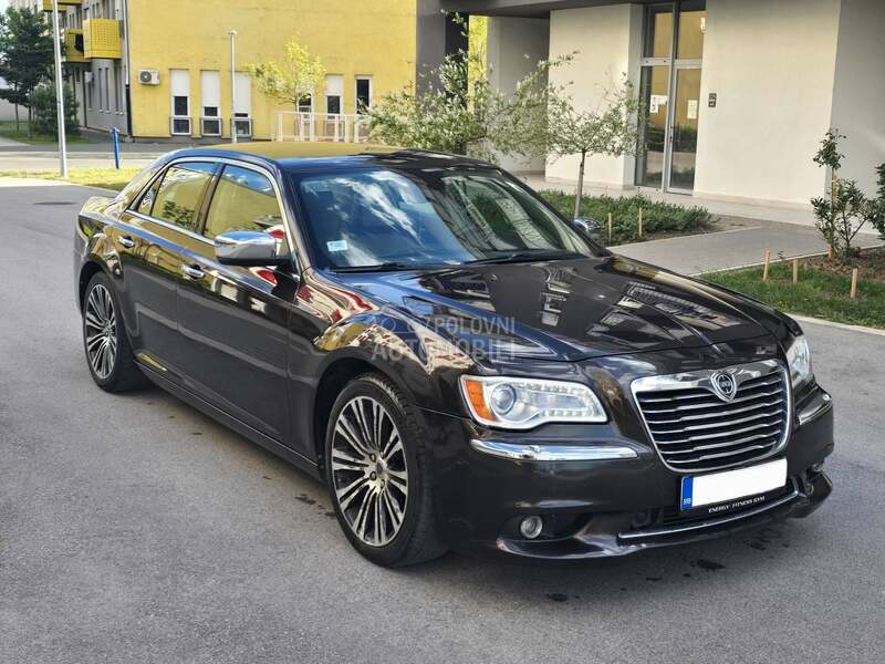 Lancia Thema 