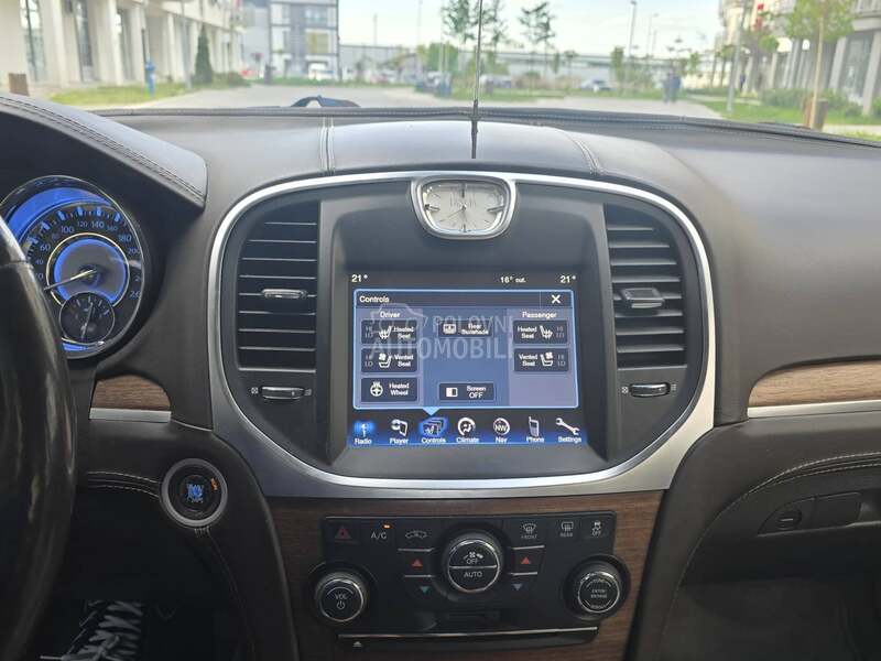 Lancia Thema 