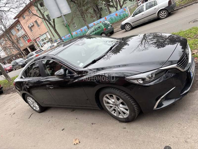 Mazda 6 