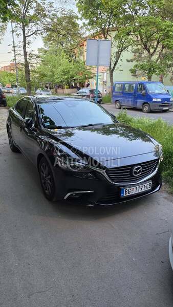 Mazda 6 