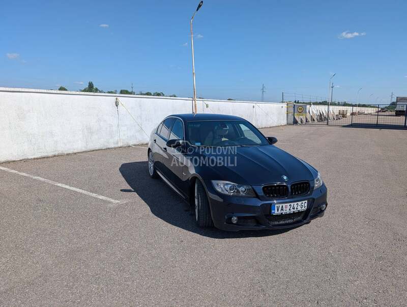 BMW 325 i
