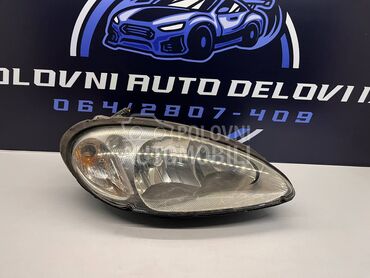 Desni far za Chrysler PT Cruiser
