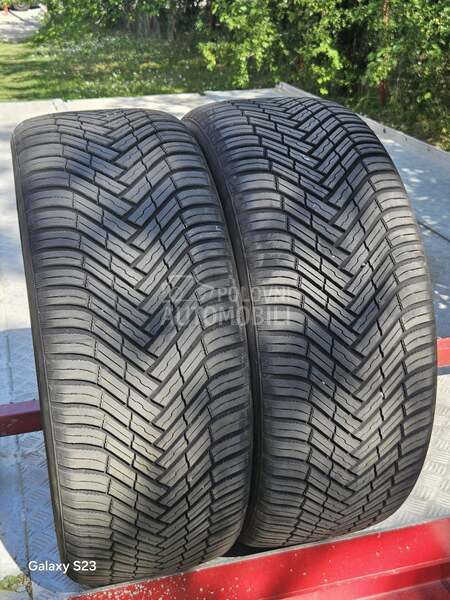 Nexen 235/45 R19 Sve sezone