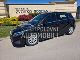 Mercedes Benz B 180 