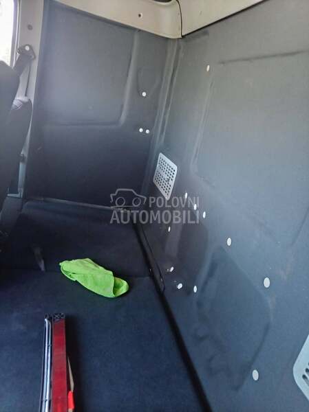 Iveco EURO CARGO 100 E21