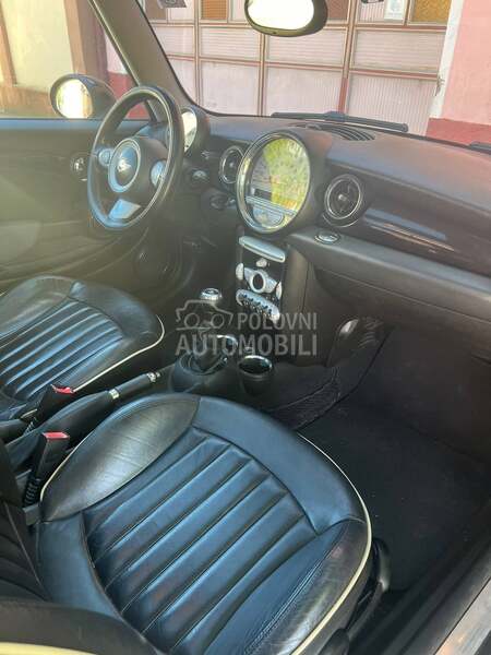 MINI Cooper pano / koza /xenon