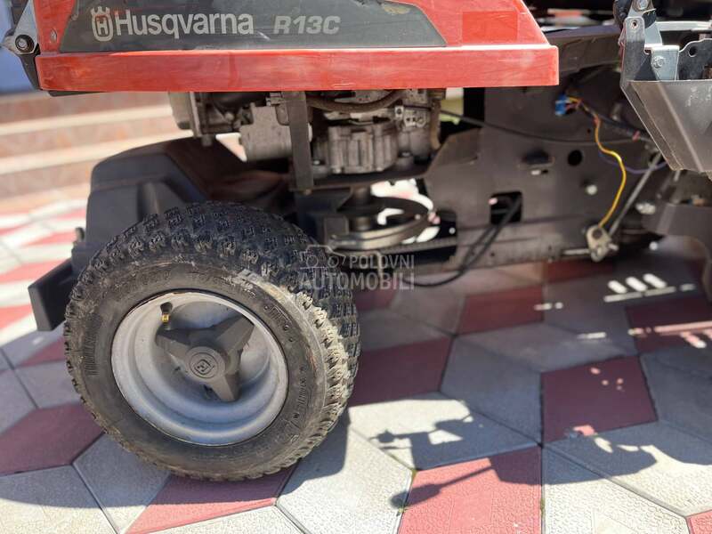Husqvarna R13C