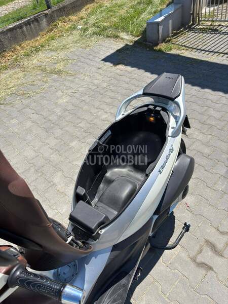 Piaggio Beverly