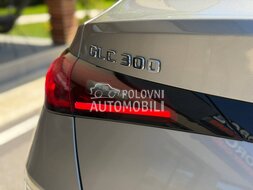 Mercedes Benz GLC 300 AMG 4 Matic slika 11