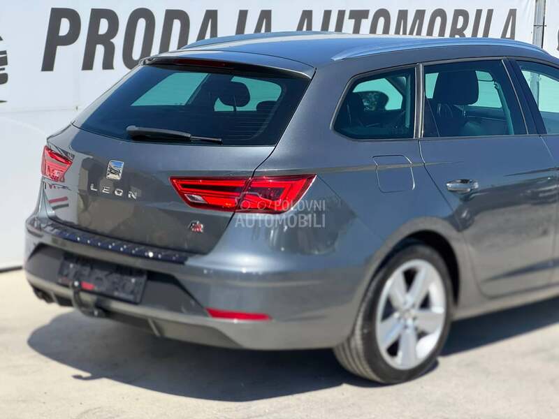 Seat Leon FR / LED