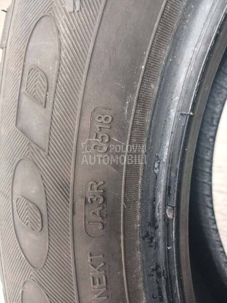 Goodyear 215/60 R17 Sve sezone