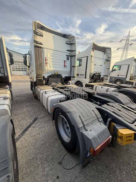 Iveco AS440T
