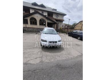 Volvo V70 2.4