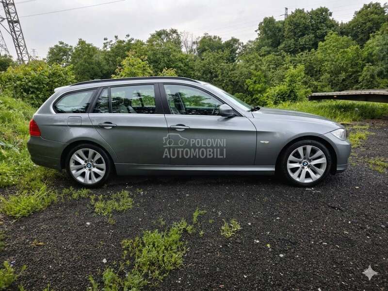 BMW 320 