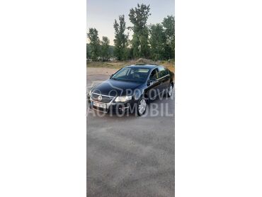 Volkswagen Passat B6 2.0tdi Highline