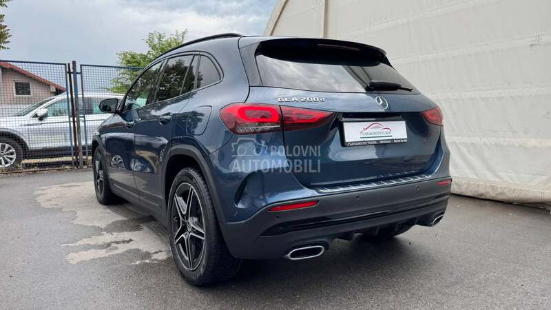 Mercedes Benz GLA 200 D PREMIUM AMG