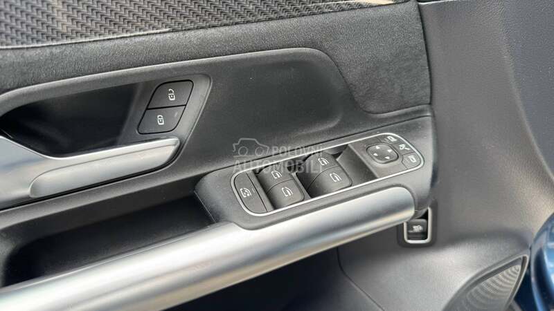 Mercedes Benz GLA 200 D PREMIUM AMG