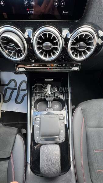 Mercedes Benz GLA 200 D PREMIUM AMG