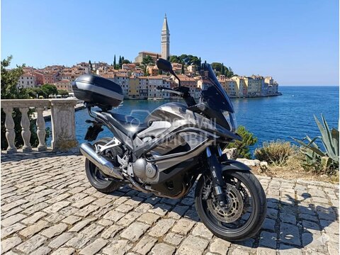 Honda Vfr 800x Crossrunner