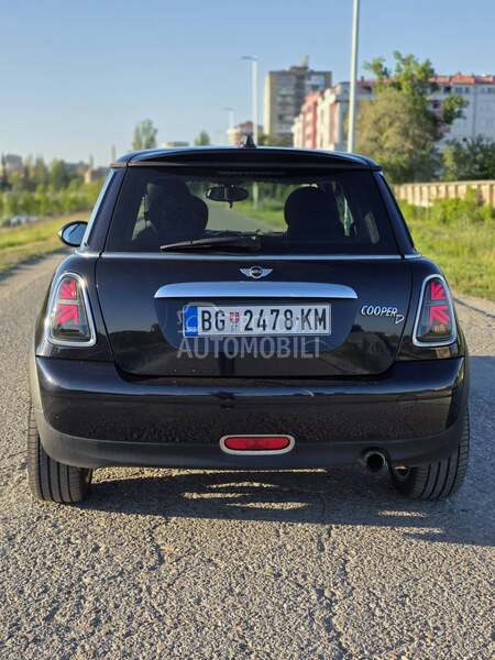 MINI Cooper R56