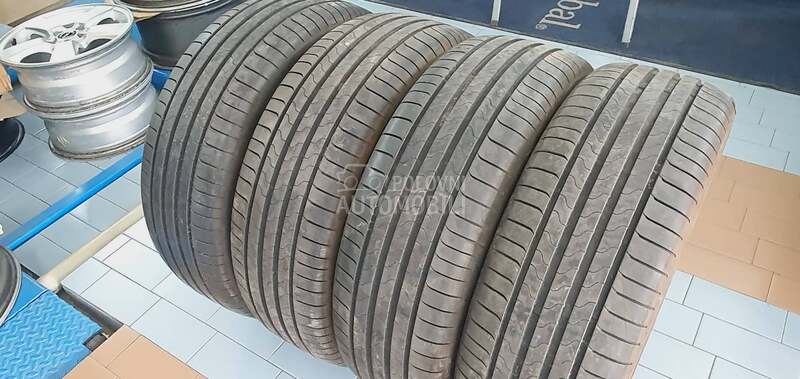 Bridgestone 215/60 R17 Letnja