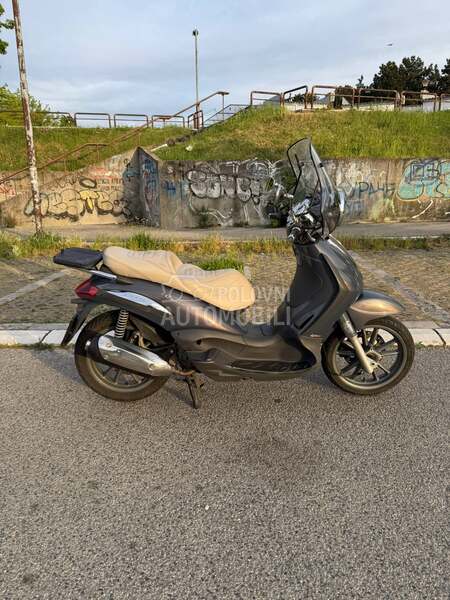 Piaggio Beverly 250ie