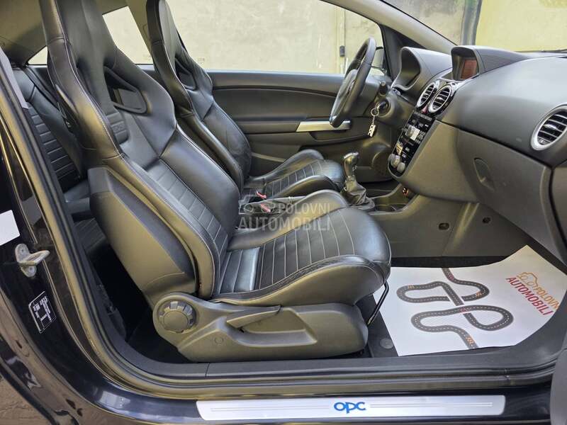 Opel Corsa D 1.6 OPC