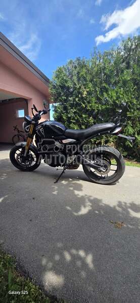 Triumph Speed 400