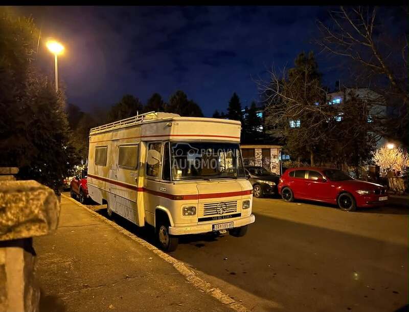 Mercedes Benz 608D