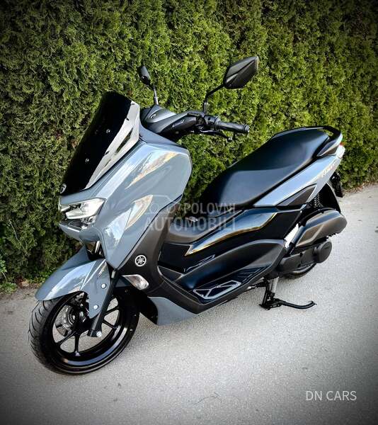 Yamaha N MAX  blue core