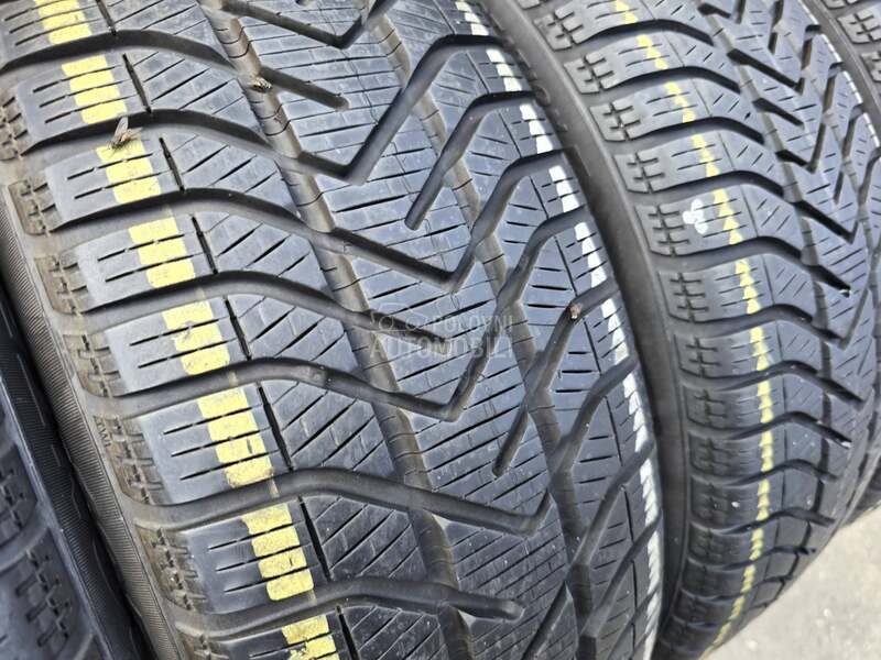 Pirelli 195/50 R17 Zimska
