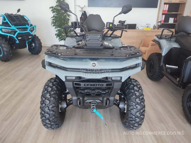 CFMOTO CFORCE C4
