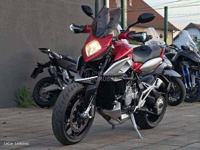 MV Agusta Stradale