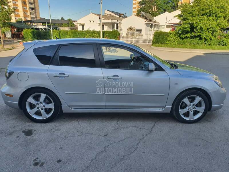Mazda 3 2.0