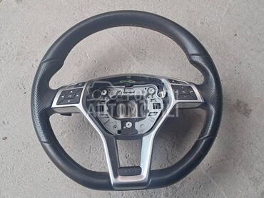 VOLAN SA KOMANDAMA za Mercedes Benz A Klasa od 2012. do 2020. god.