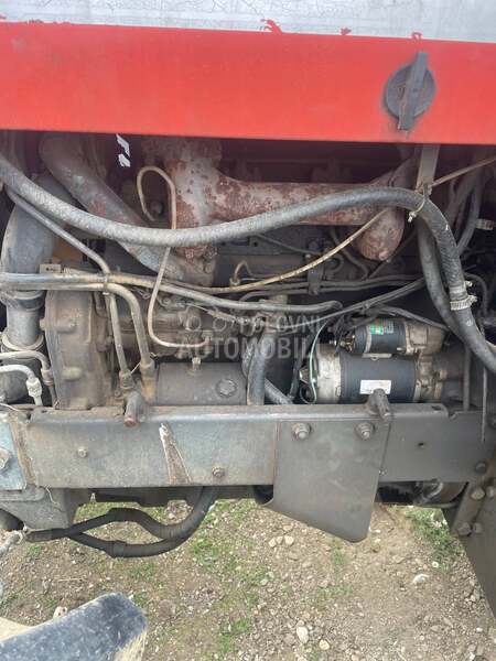Massey Ferguson 698