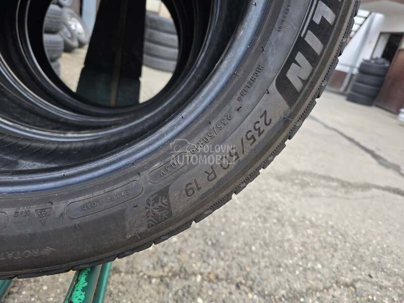 Michelin 235/50 R19 Zimska