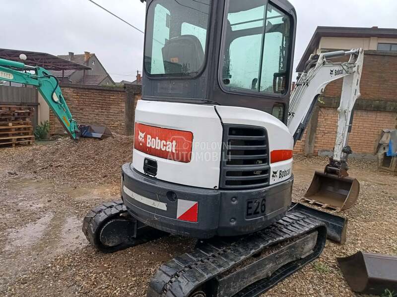 Bobcat E26